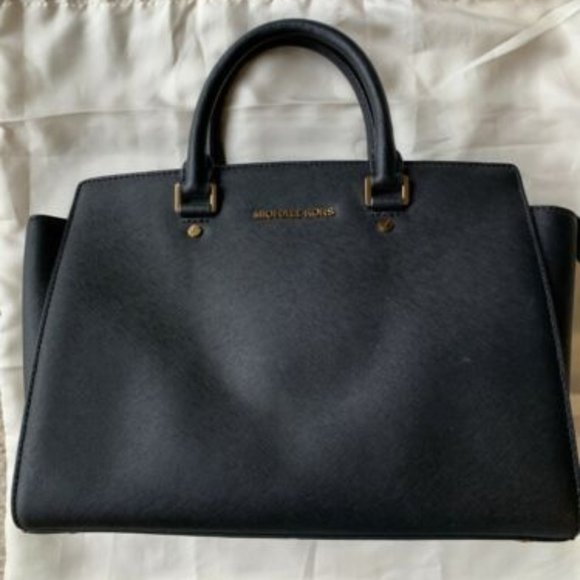 MICHAEL KORS Selma Bag Saffiano Leather Handbag Excellent Condition - Picture 1 of 5